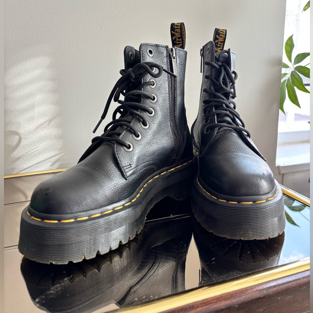 JADON ||| Platform Boots by Dr. Martens